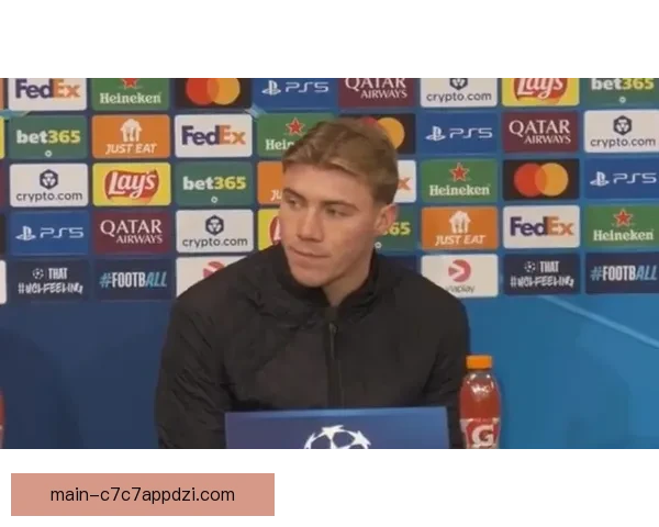 霍伊伦搭档卢卡库必胜哥本哈根