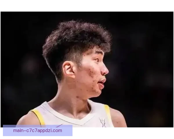 余嘉豪：低谷时坚守，繁华时不扰